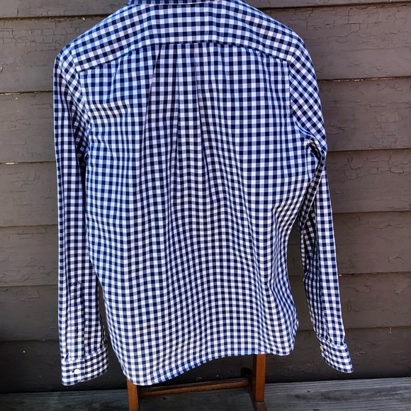 Abercrombie and Fitch navy checkered shirt! - Picture 3 of 5